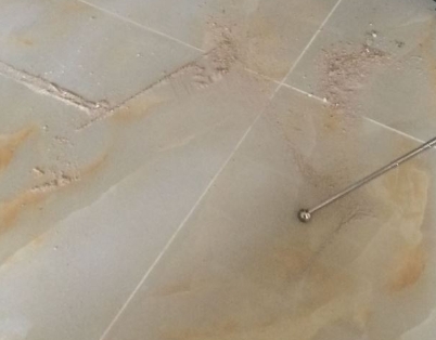 梅河口瓷砖空鼓维修公司分享粘合剂选择不当在瓷砖铺贴过程中可能导致以下问题